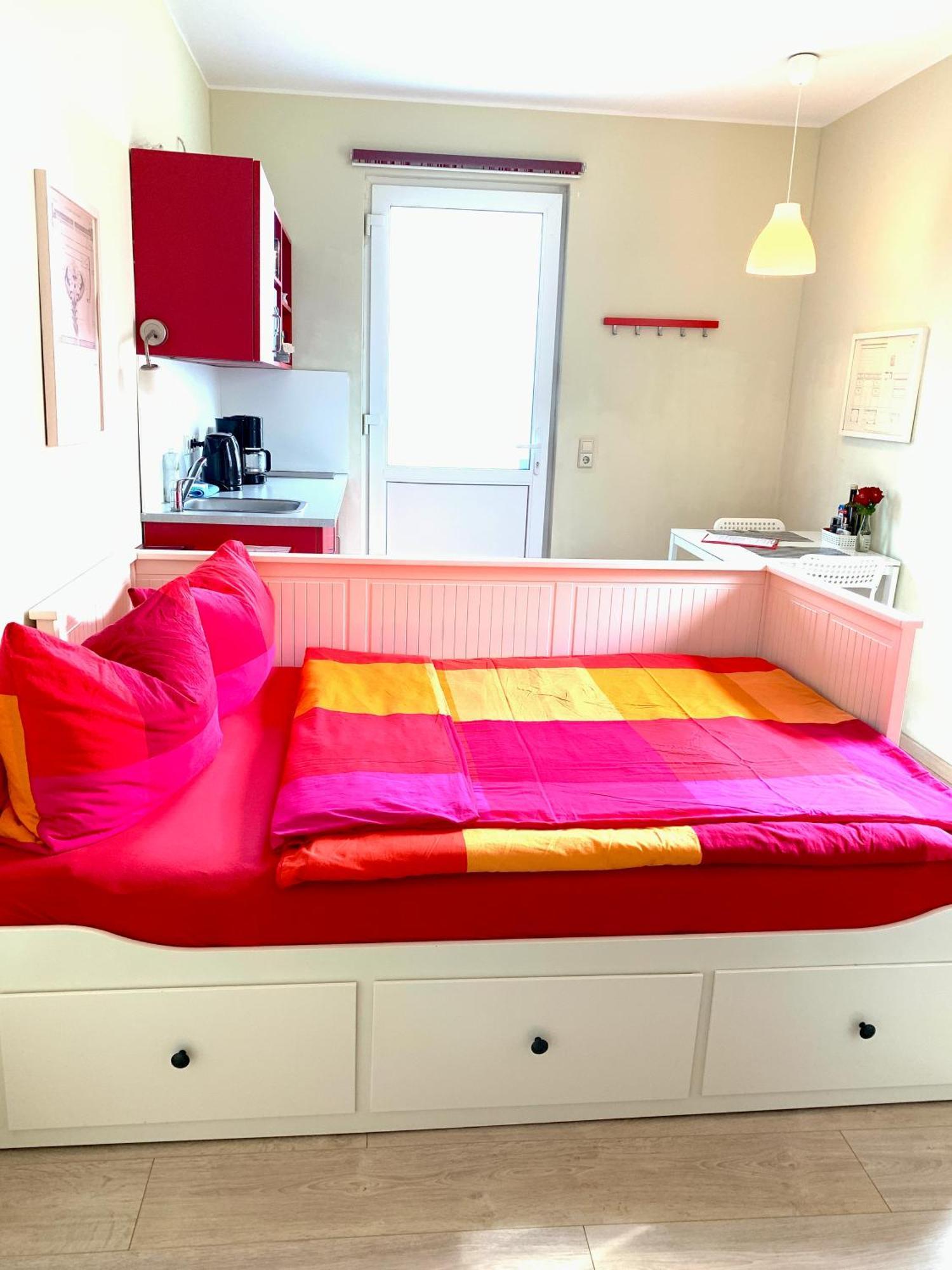 Die Senfbude - Klein Aber Fein - Wunderschoenes Studio-Apartment Mit Terrasse Und Stellplatz Λειψία Εξωτερικό φωτογραφία