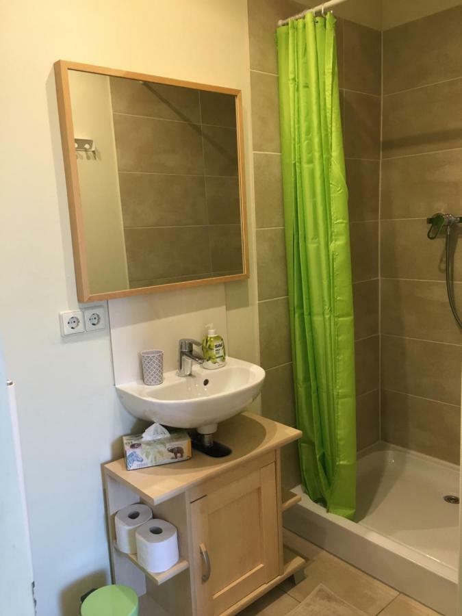Die Senfbude - Klein Aber Fein - Wunderschoenes Studio-Apartment Mit Terrasse Und Stellplatz Λειψία Εξωτερικό φωτογραφία