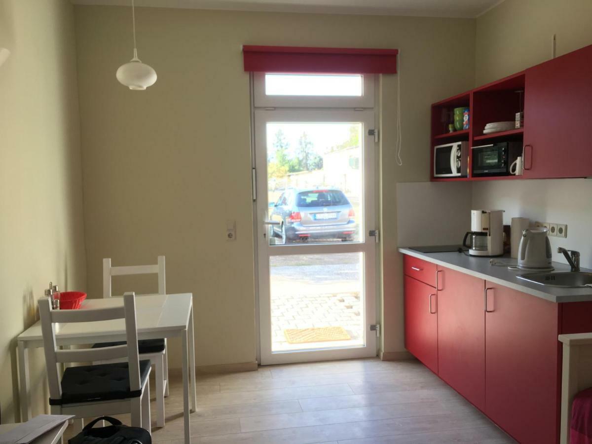 Die Senfbude - Klein Aber Fein - Wunderschoenes Studio-Apartment Mit Terrasse Und Stellplatz Λειψία Εξωτερικό φωτογραφία
