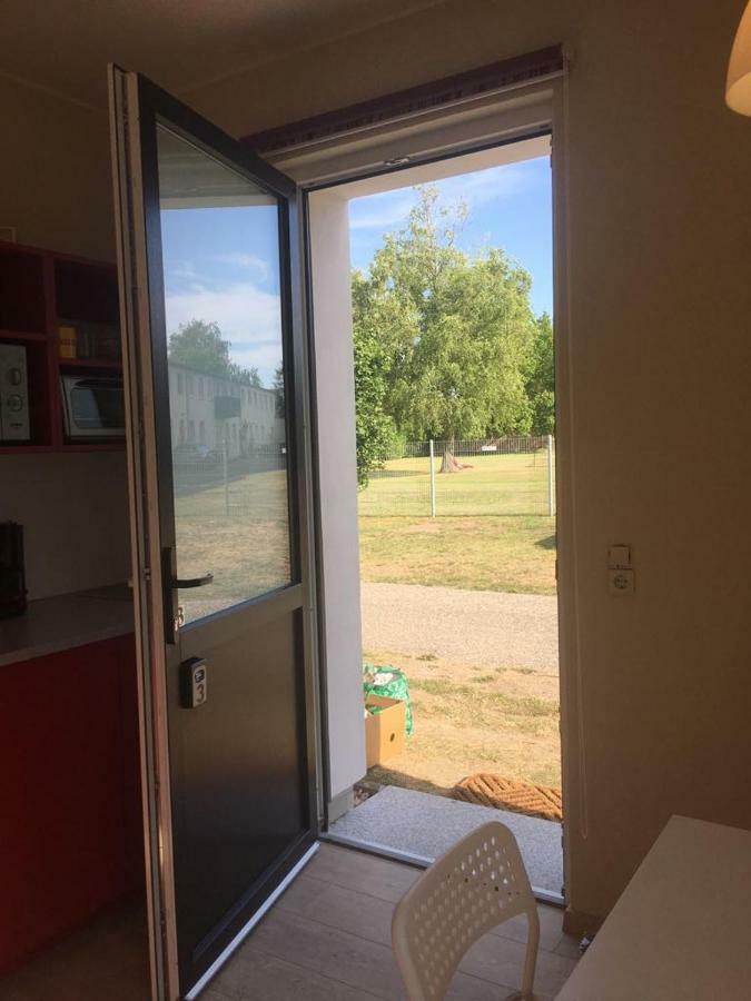 Die Senfbude - Klein Aber Fein - Wunderschoenes Studio-Apartment Mit Terrasse Und Stellplatz Λειψία Εξωτερικό φωτογραφία